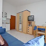 Mira * Tribalj