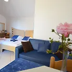 Appartement Mira *