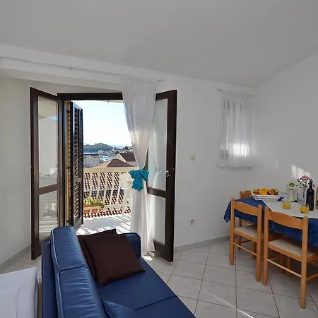 Mira 아파트 Tribalj