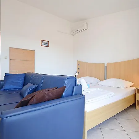 Mira Apartment