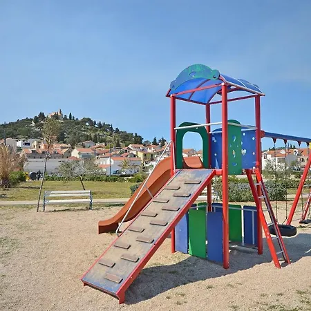 Mira Tribalj